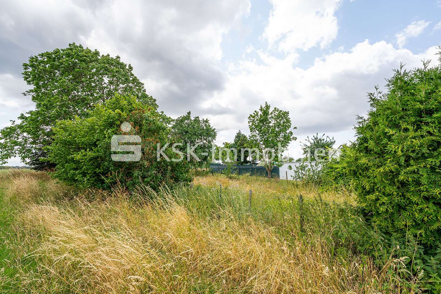 116067 Blick Westen mit Grundstück - Grundstück in 42799 Leichlingen (Rheinland) mit 620m² kaufen