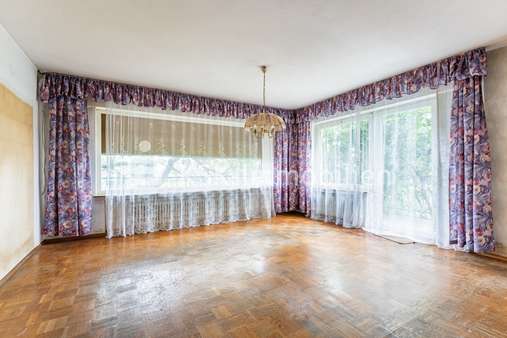 117548 Wohnzimmer Erdgeschoss - Zweifamilienhaus in 53819 Neunkirchen-Seelscheid mit 183m² kaufen