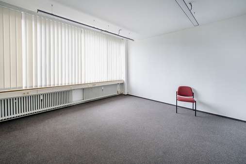 118924 Büro Obergeschoss - Bürofläche in 40699 Erkrath-Hochdahl mit 0m² als Kapitalanlage kaufen