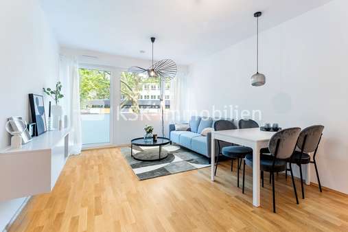 Wohn-Ess-Bereich - Etagenwohnung in 50676 Köln mit 45m² kaufen