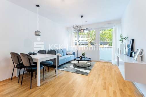 Wohn-Ess-Bereich - Etagenwohnung in 50676 Köln mit 45m² kaufen