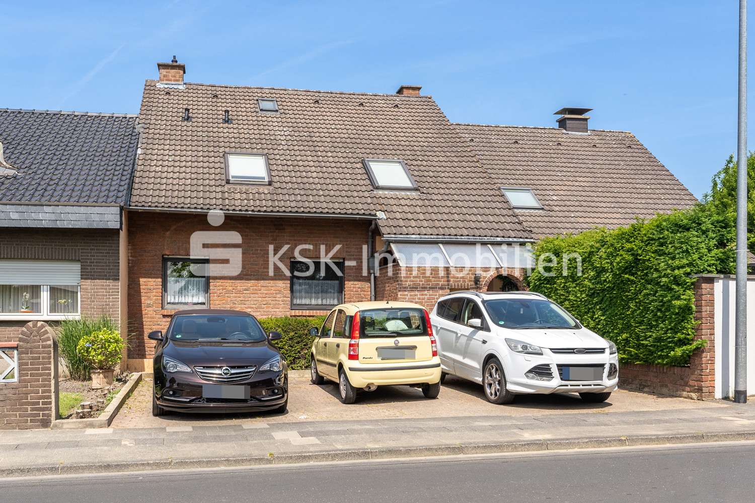 111646 Außenansicht - Mehrfamilienhaus in 50127 Bergheim mit 215m² kaufen