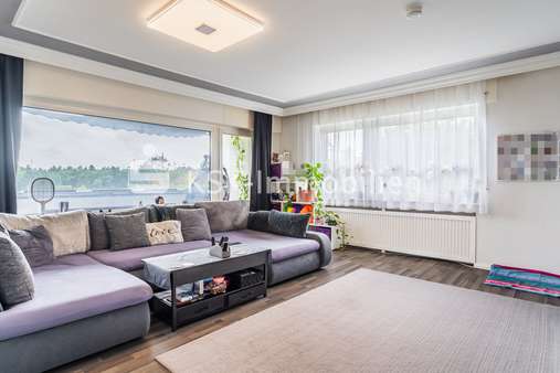 122198 Wohnzimmer  - Etagenwohnung in 50129 Bergheim mit 74m² kaufen