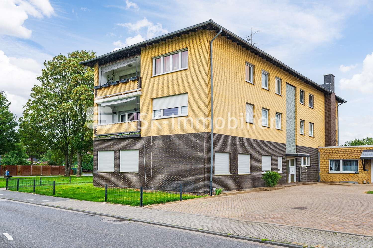 122198 Außenansicht - Etagenwohnung in 50129 Bergheim mit 74m² kaufen