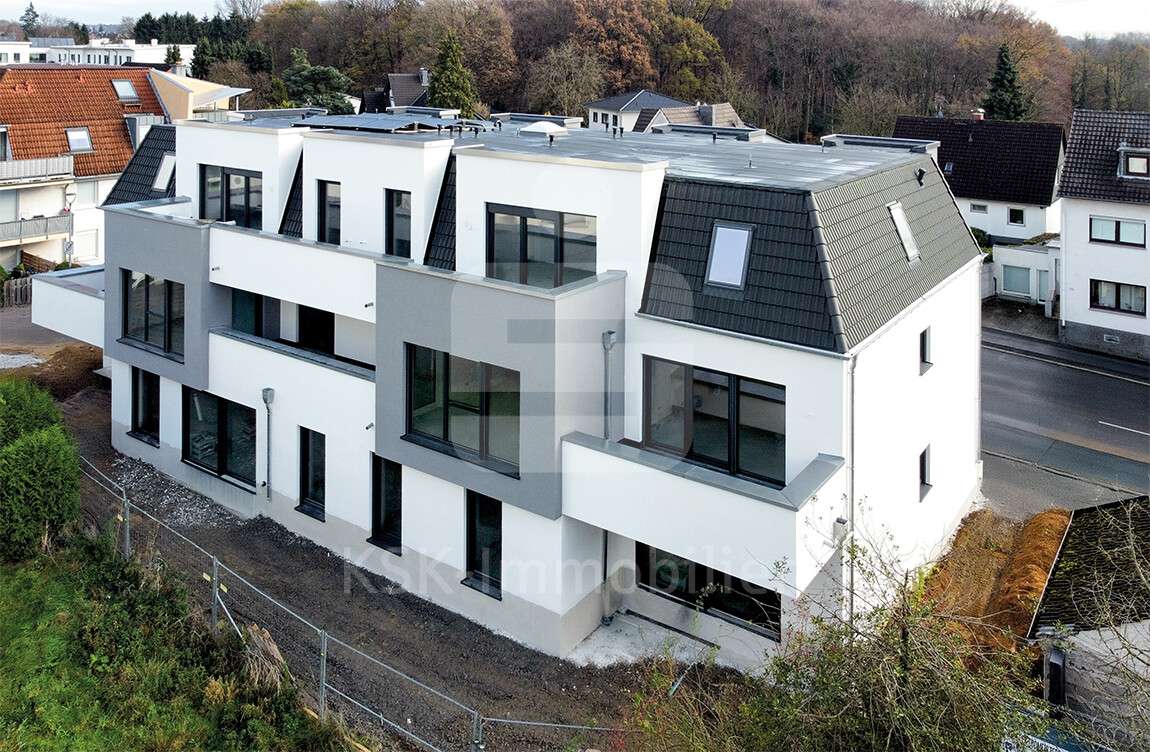 Rückansicht - Dachgeschosswohnung in 51467 Bergisch Gladbach mit 137m² kaufen