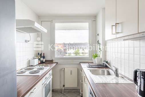 119165 Küche - Etagenwohnung in 50823 Köln mit 74m² kaufen