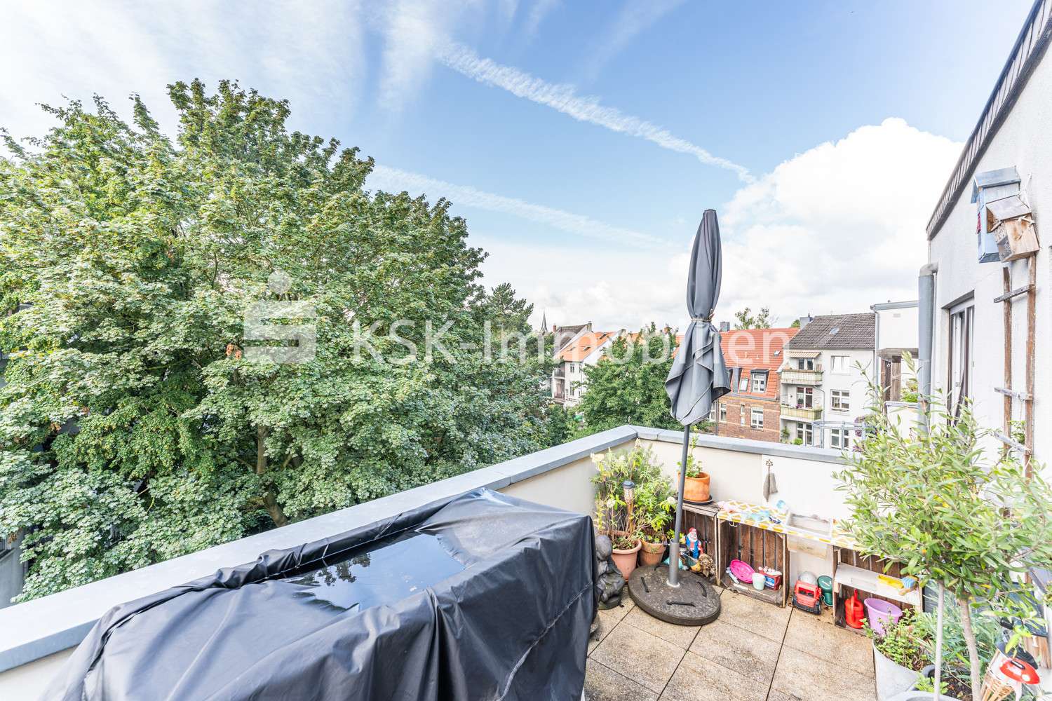 120701 Balkon  - Etagenwohnung in 50825 Köln / Neuehrenfeld mit 84m² kaufen