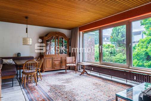 102513 Wohnzimmer Erdgeschoss - Mehrfamilienhaus in 53859 Niederkassel / Lülsdorf mit 497m² kaufen