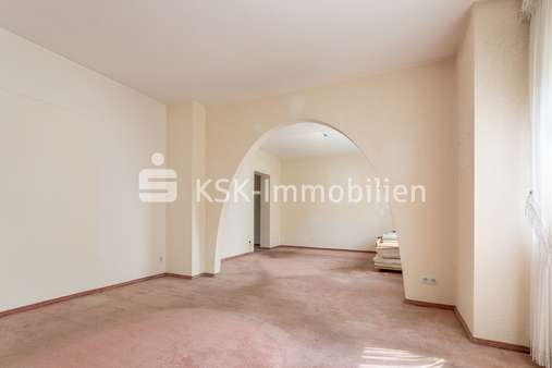117521 Wohn- und Esszimmer  - Reihenendhaus in 50169 Kerpen mit 118m² kaufen