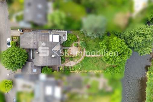 120858 Drohnenaufnahme - Einfamilienhaus in 42799 Leichlingen mit 233m² kaufen