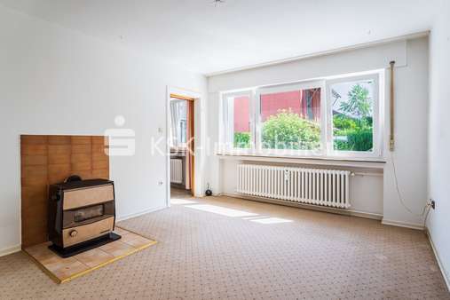 114101 Wohnzimmer Erdgeschoss - Etagenwohnung in 53121 Bonn mit 61m² kaufen