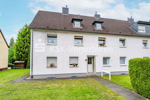 121185 Vorderansicht  - Mehrfamilienhaus in 51465 Bergisch Gladbach mit 201m² kaufen