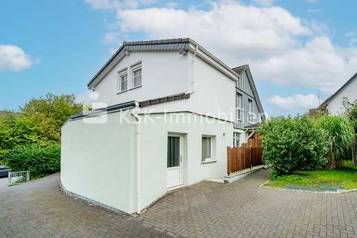 108314 Außenansicht  - Einfamilienhaus in 51399 Burscheid mit 150m² kaufen
