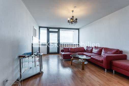115178 Wohnzimmer - Etagenwohnung in 50374 Erftstadt / Liblar mit 68m² kaufen