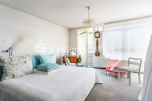 118558 Schlafzimmer Bild 1 - Etagenwohnung in 50354 Hürth mit 34m² kaufen
