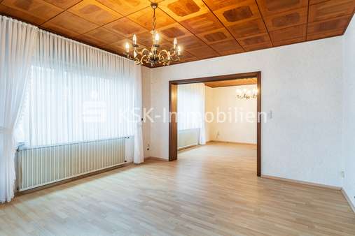 120077 Wohnzimmer  Erdgeschoss - Einfamilienhaus in 53332 Bornheim mit 128m² kaufen