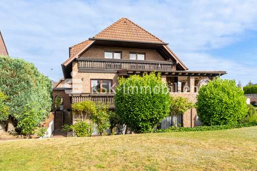100362 Rückansicht - Zweifamilienhaus in 50374 Erftstadt / Gymnich mit 200m² kaufen