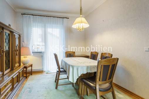 121896 Essbereich Erdgeschoss - Zweifamilienhaus in 53123 Bonn mit 140m² kaufen