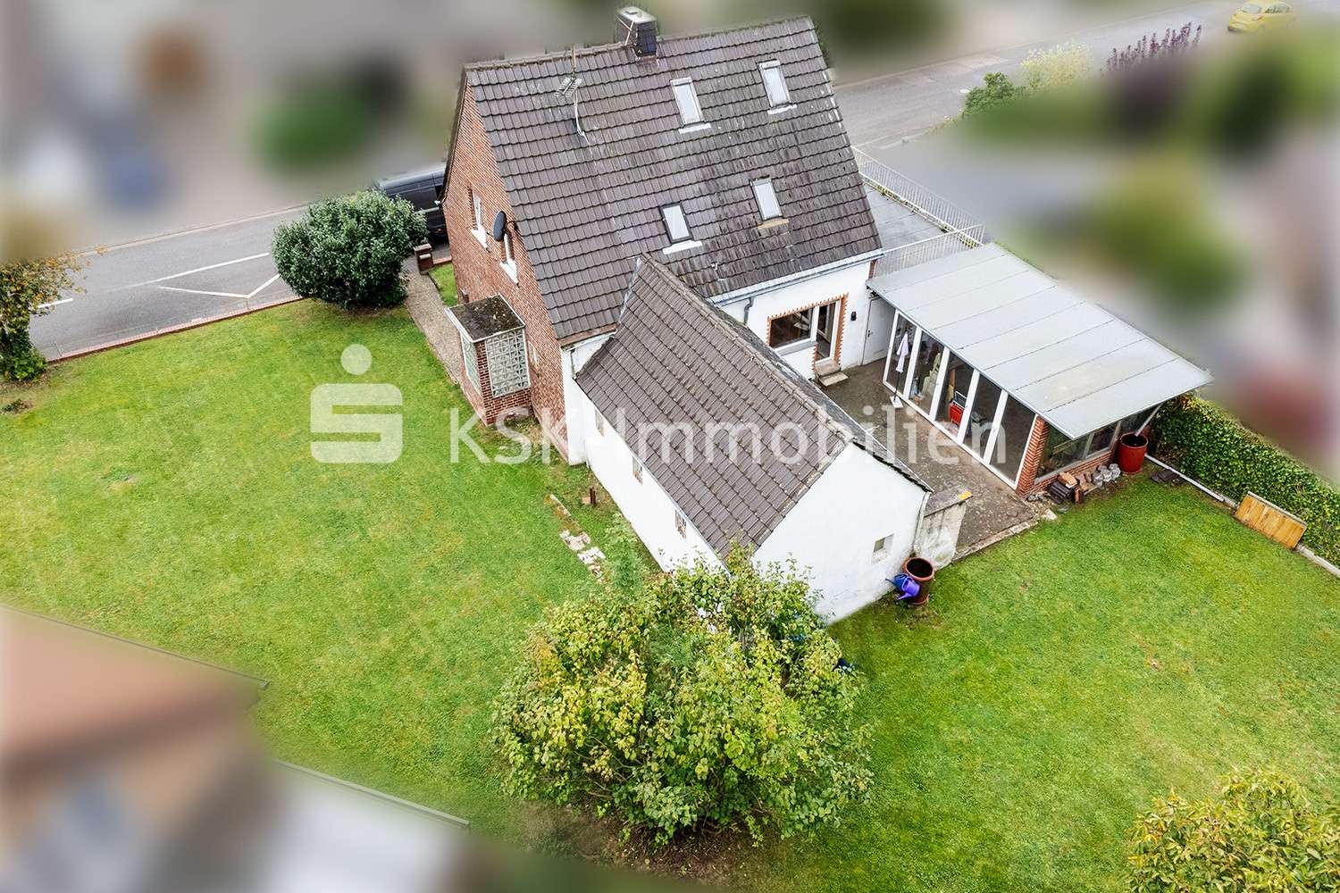 123876 Drohnenaufnahme - Einfamilienhaus in 50259 Pulheim-Stommeln mit 88m² kaufen