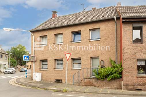124783 Außenansicht  - Einfamilienhaus in 50374 Erftstadt mit 99m² kaufen