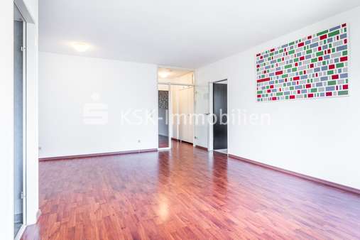 125714 Wohnzimmer  - Etagenwohnung in 50389 Wesseling mit 58m² kaufen