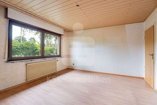 Wohnzimmer Erdgeschoss - Zweifamilienhaus in 50389 Wesseling mit 131m² kaufen
