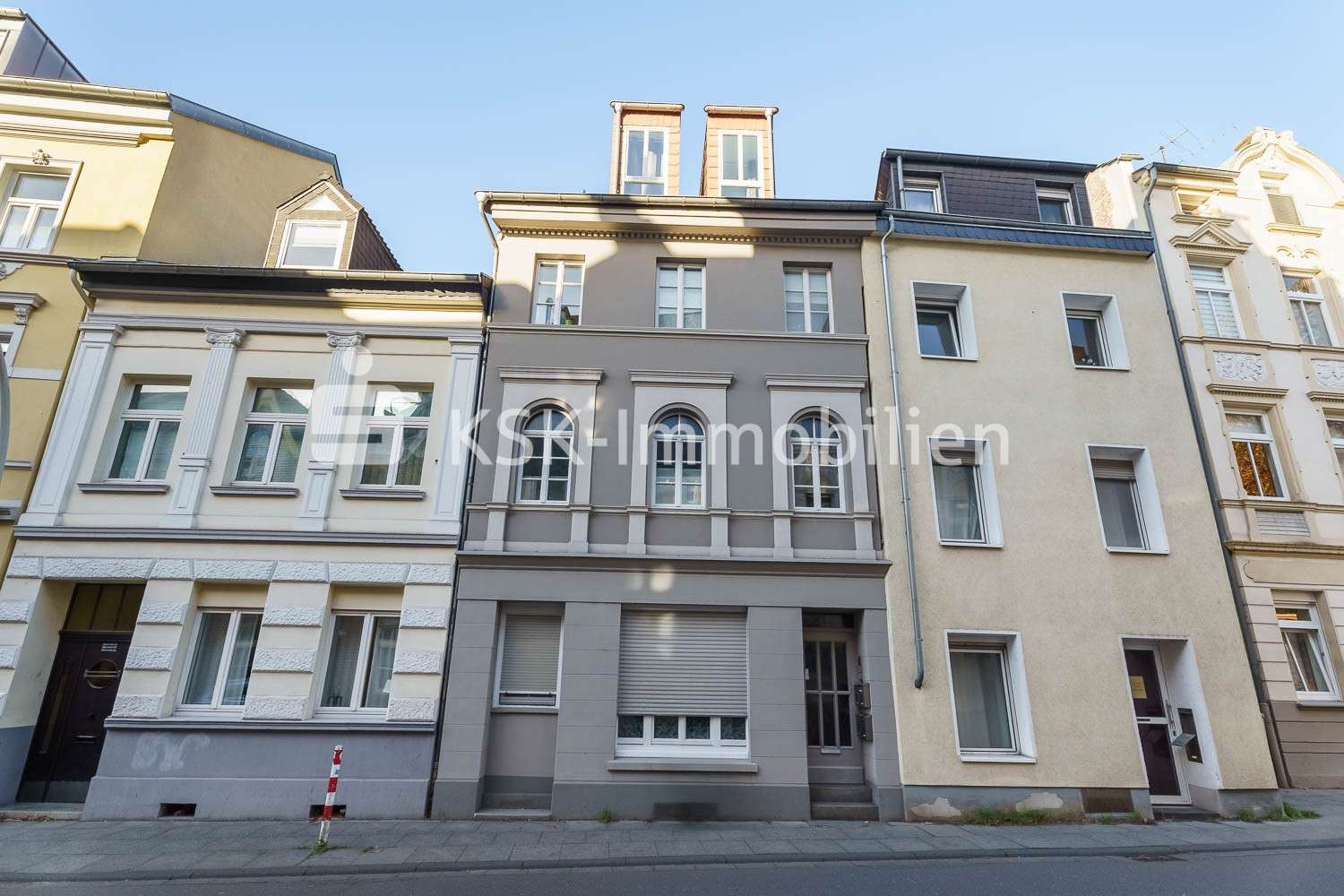 124878 Außenbild  - Mehrfamilienhaus in 53115 Bonn mit 237m² als Kapitalanlage kaufen
