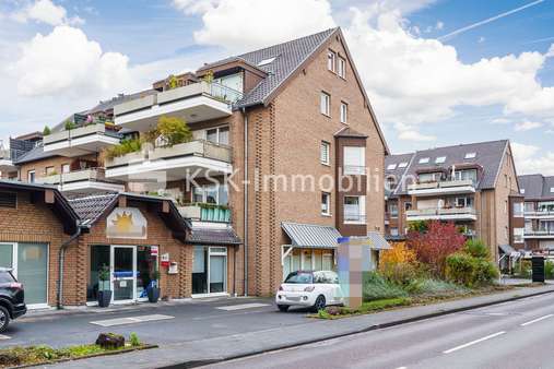 125291 Außenansicht  - Etagenwohnung in 53639 Königswinter / Oberdollendorf mit 68m² kaufen