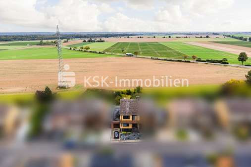 116130 Drohnenansicht - Doppelhaushälfte in 50374 Erftstadt / Friesheim mit 105m² kaufen