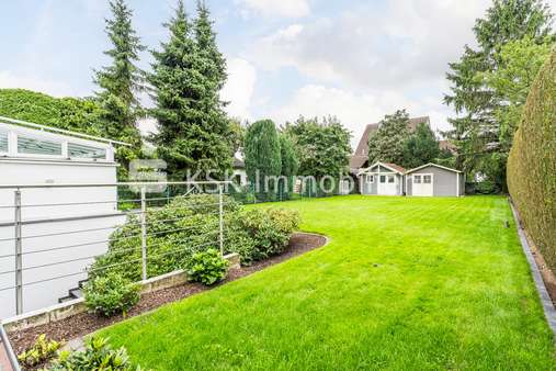 125616 Garten - Zweifamilienhaus in 50765 Köln mit 225m² kaufen