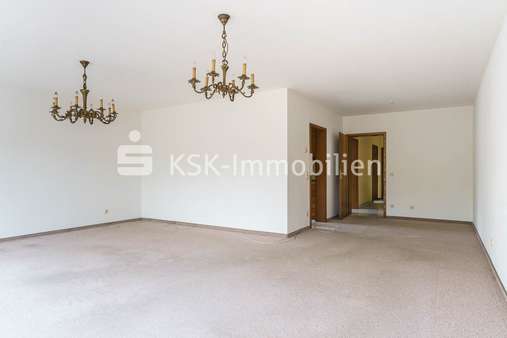 125244 Wohnzimmer - Erdgeschosswohnung in 53773 Hennef mit 95m² kaufen
