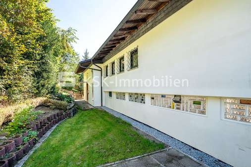 121475 Außenansicht - Einfamilienhaus in 51580 Reichshof mit 144m² kaufen