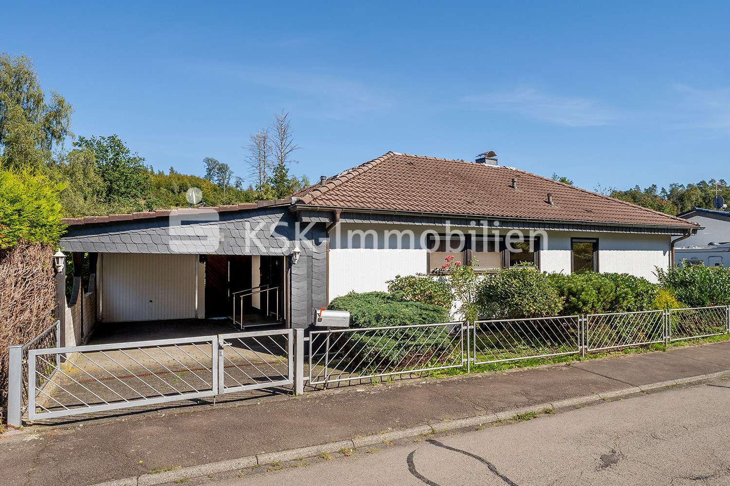 122390 Außenansicht - Einfamilienhaus in 51647 Gummersbach mit 120m² kaufen