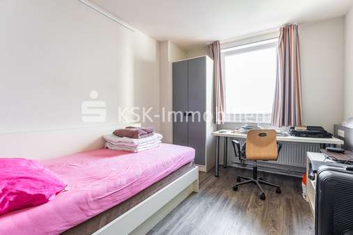 121640 Zimmer 2 - Etagenwohnung in 50969 Köln mit 33m² kaufen