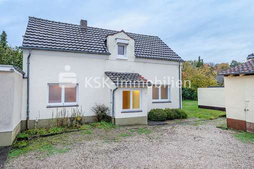 118608 Vorderansicht  - Grundstück in 51427 Bergisch Gladbach / Refrath mit 1420m² kaufen