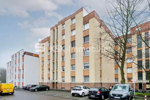125076 Außenansicht  - Etagenwohnung in 50739 Köln mit 71m² kaufen