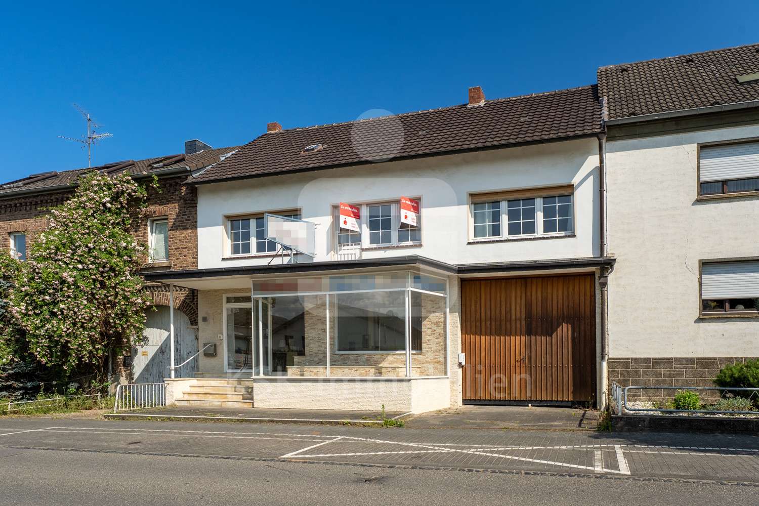 Vorderansicht Vorderansicht - Haus in 53343 Wachtberg / Adendorf mit 159m² kaufen