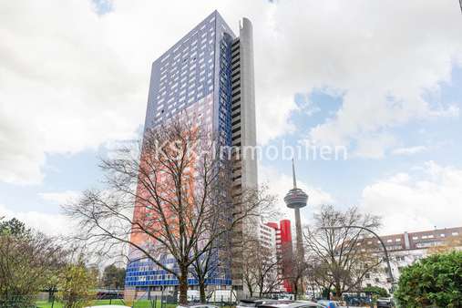 120909 Vorderansicht  - Etagenwohnung in 50823 Köln / Neuehrenfeld mit 27m² kaufen