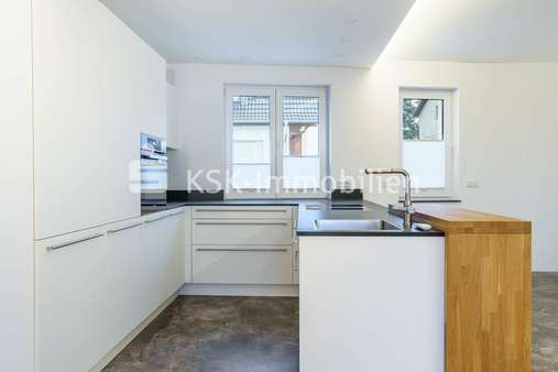 127307 Küche - Etagenwohnung in 53757 Sankt Augustin / Mülldorf mit 117m² kaufen