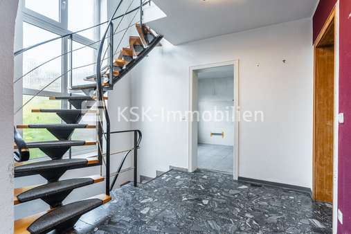 126386 Diele Erdgeschoss - Einfamilienhaus in 50374 Erftstadt / Kierdorf mit 120m² kaufen
