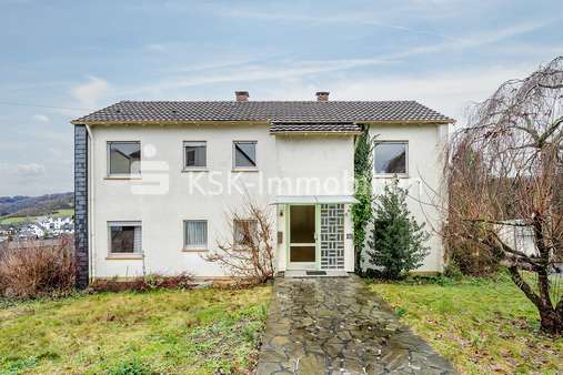 126561  Vorderansicht - Einfamilienhaus in 51789 Lindlar mit 130m² kaufen