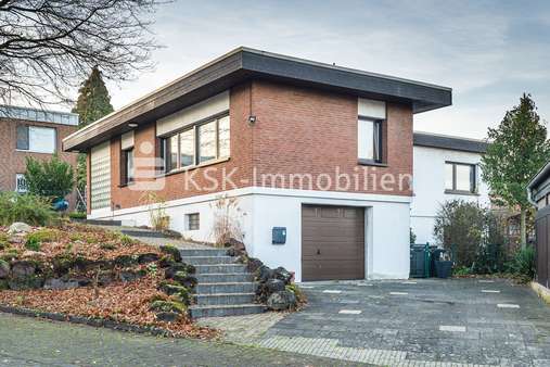 83162 Vorderansicht  - Bungalow in 50321 Brühl mit 114m² kaufen