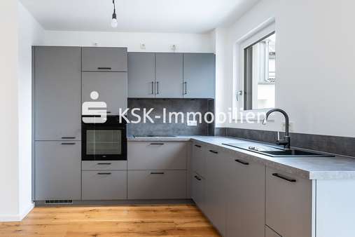 128478 Küche - Etagenwohnung in 51503 Rösrath / Stümpen mit 65m² mieten