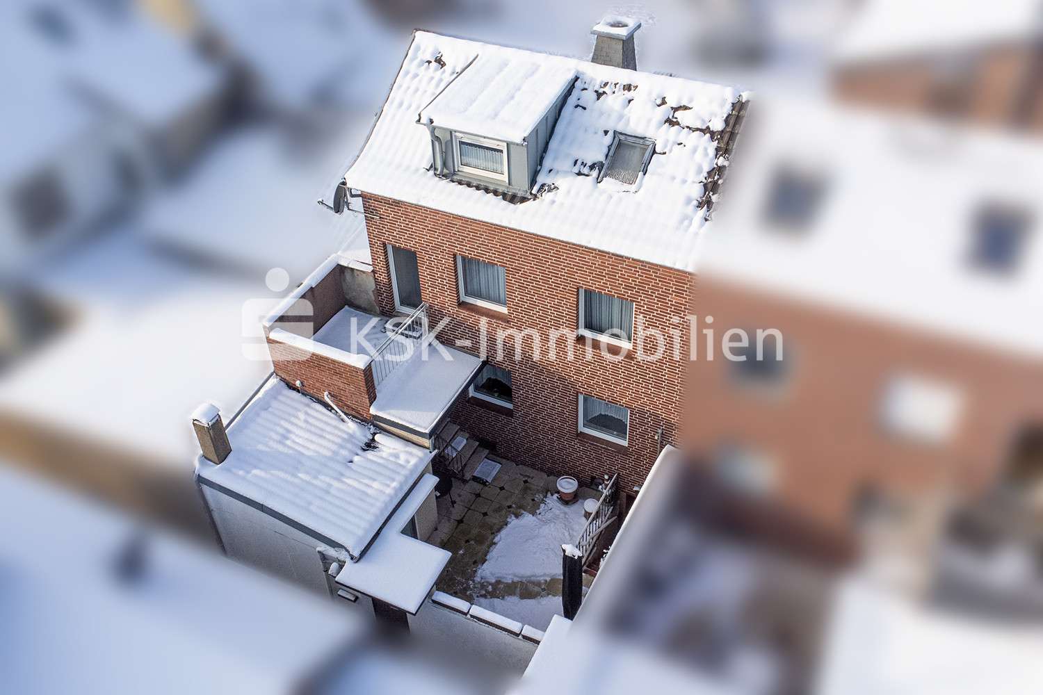 121991 Drohnenaufnahme  - Einfamilienhaus in 50181 Bedburg mit 55m² kaufen