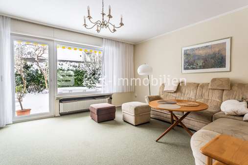 122054 Wohnzimmer Erdgeschoss - Einfamilienhaus in 51503 Rösrath-Forsbach mit 144m² kaufen