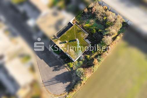115316 Drohnenaufnahme  - Bungalow in 50374 Erftstadt / Erp mit 245m² kaufen