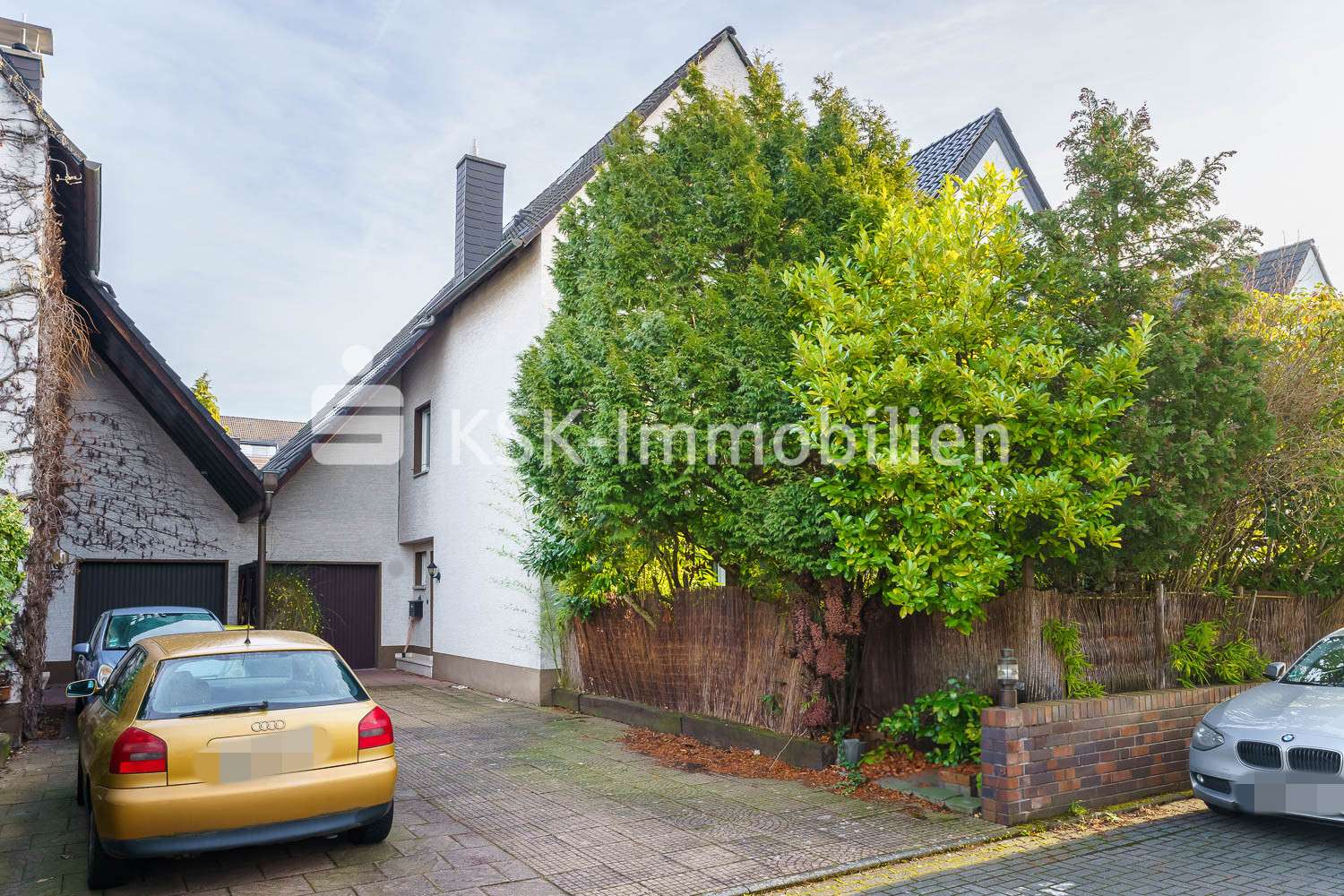 123502 Außenansicht  - Doppelhaushälfte in 51143 Köln mit 171m² kaufen