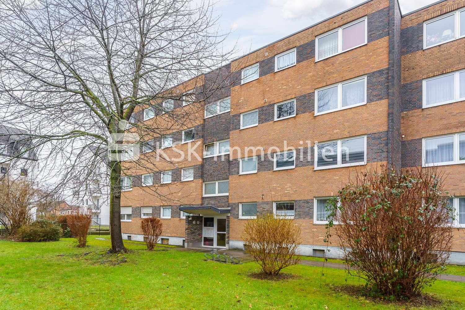 128221 Außenansicht - Etagenwohnung in 53840 Troisdorf mit 67m² kaufen
