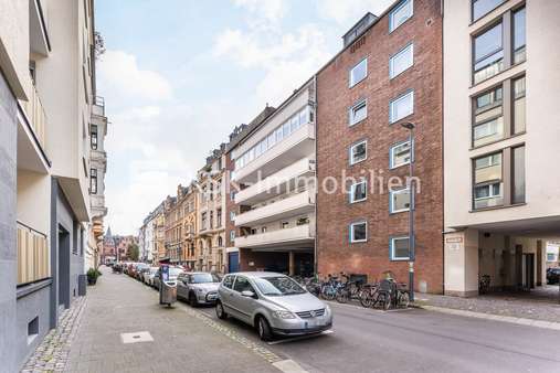 128688 Vorderansicht  - Etagenwohnung in 50672 Köln / Neustadt-Nord mit 60m² kaufen