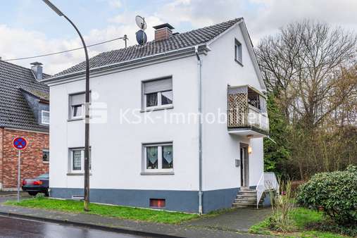 129495 Vorderansicht  - Haus in 53783 Eitorf mit 104m² als Kapitalanlage kaufen